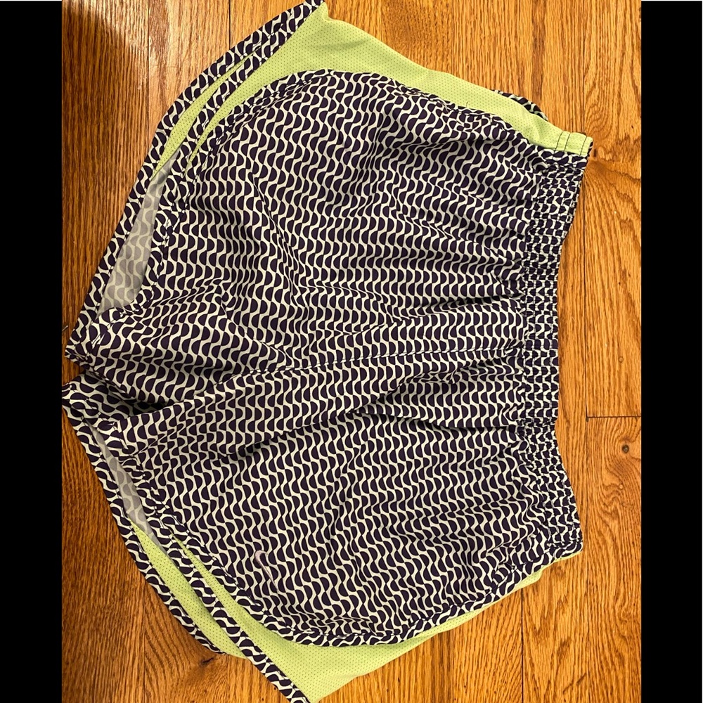 Women’s Nike drifit shorts